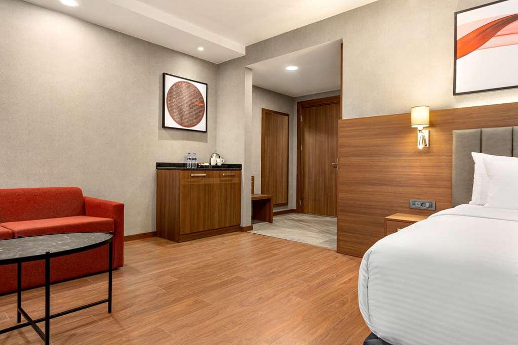 Ramada By Wyndham Adiyaman Hotel Room photo